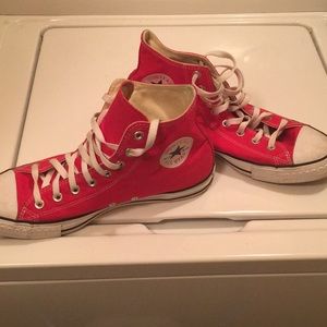 Red Converse